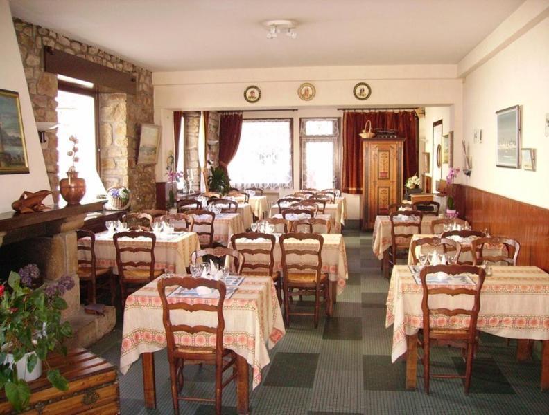 Hotel Du Menhir Locmariaquer Buitenkant foto
